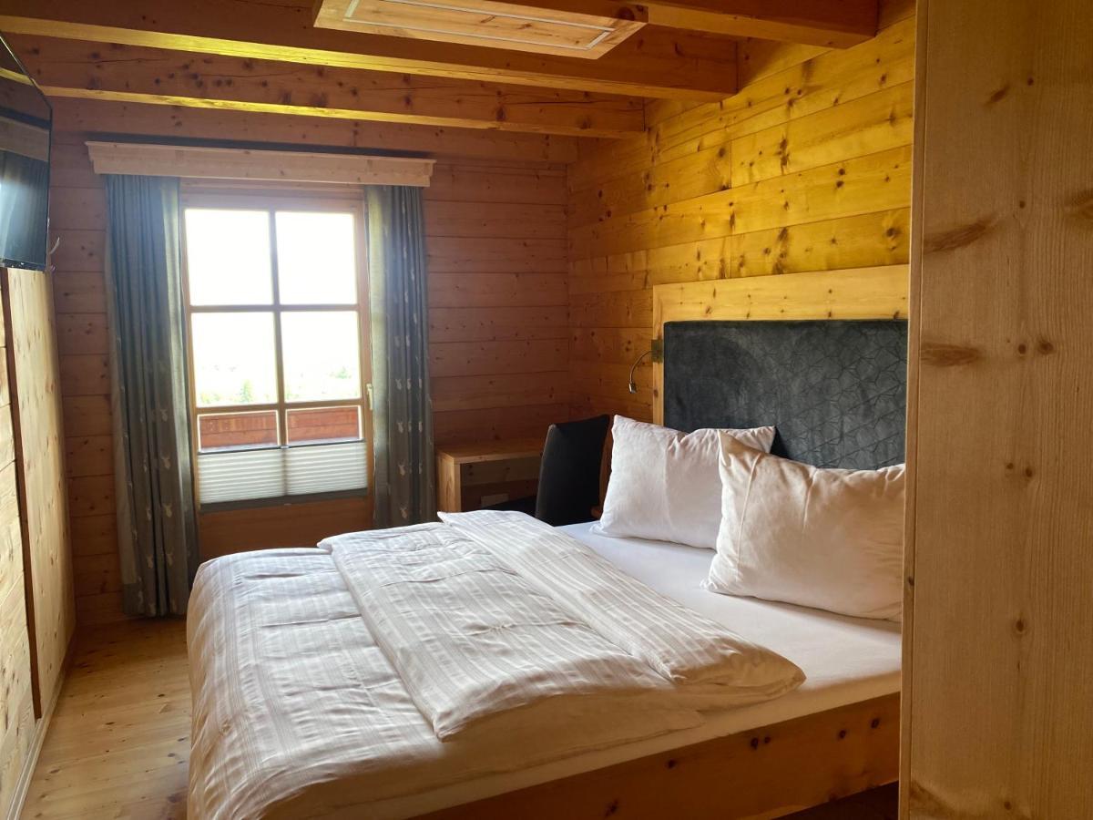 Bio Bauernhof Perneissl Apartment Бишофсхофен Екстериор снимка